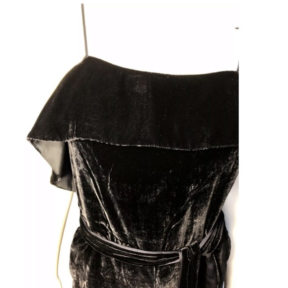 Banana Republic Black Velvet Cropped Jumpsuit - Picture 3 of 8